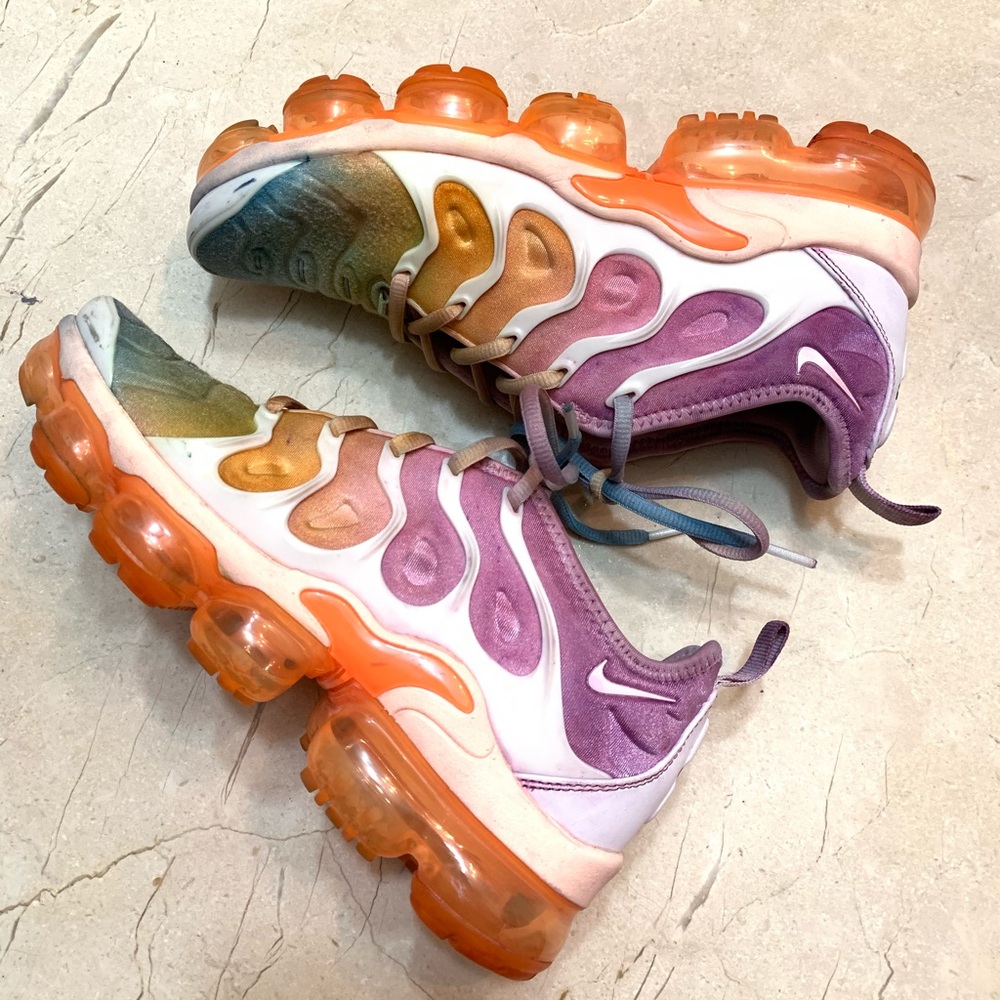 Nike Air VaporMax Plus Women’s Hand Tie-Dye